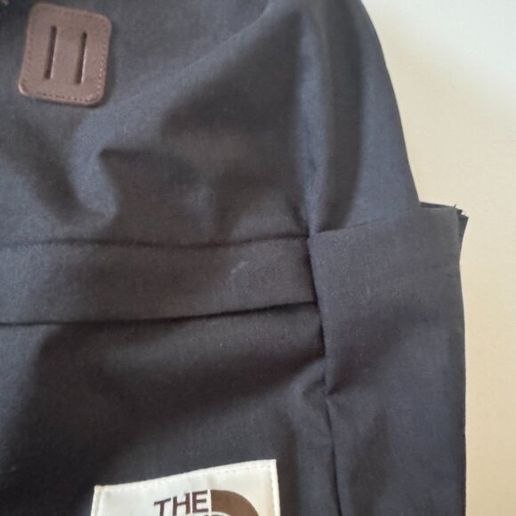 The North Face Daypack Backpack - Picture 3 of 11